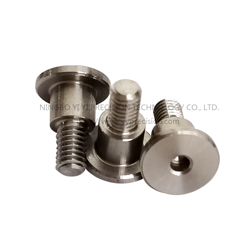 内梅花平头螺丝